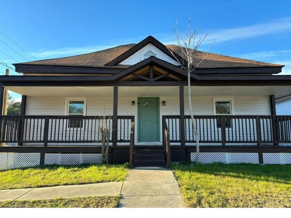 1195 Lawton Drive Macon, GA 31201