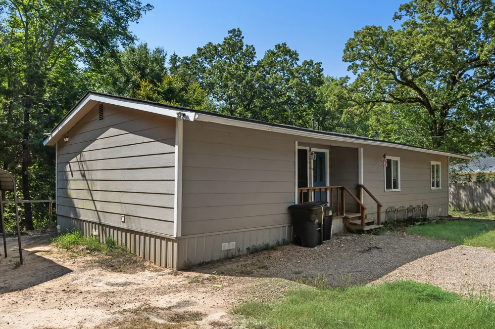 120 Garner Drive Mabank, TX 75156