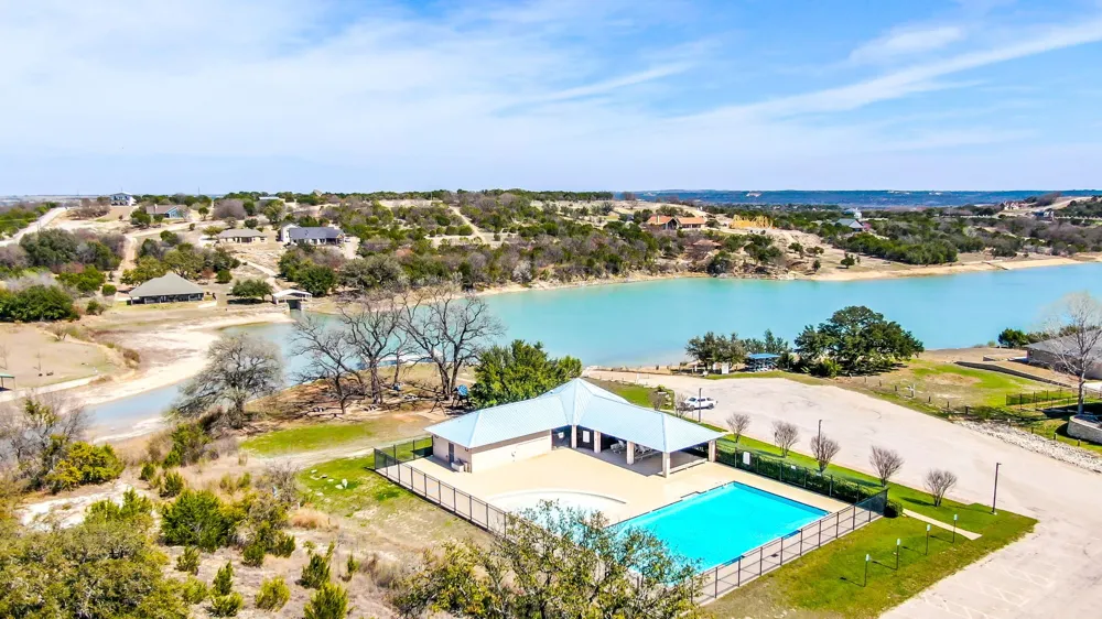 260 Lakeside Drive Bluff Dale, TX 76433