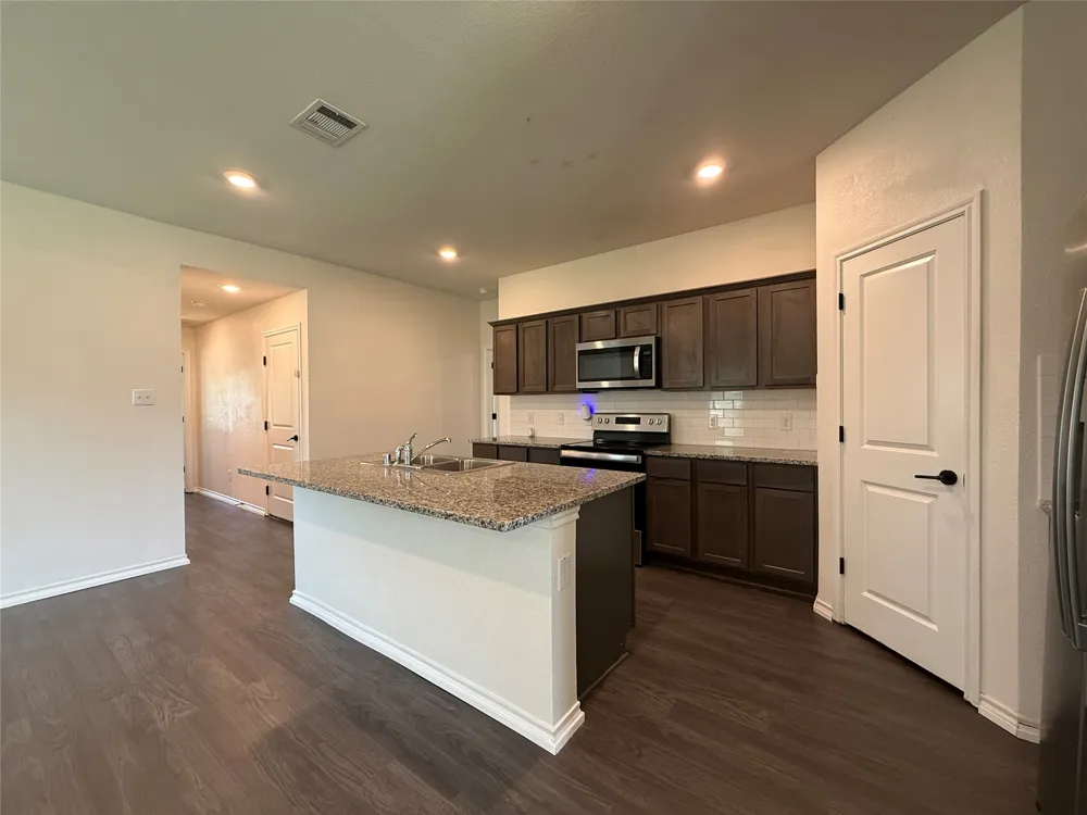 2702 Marotto Way Seagoville, TX 75159
