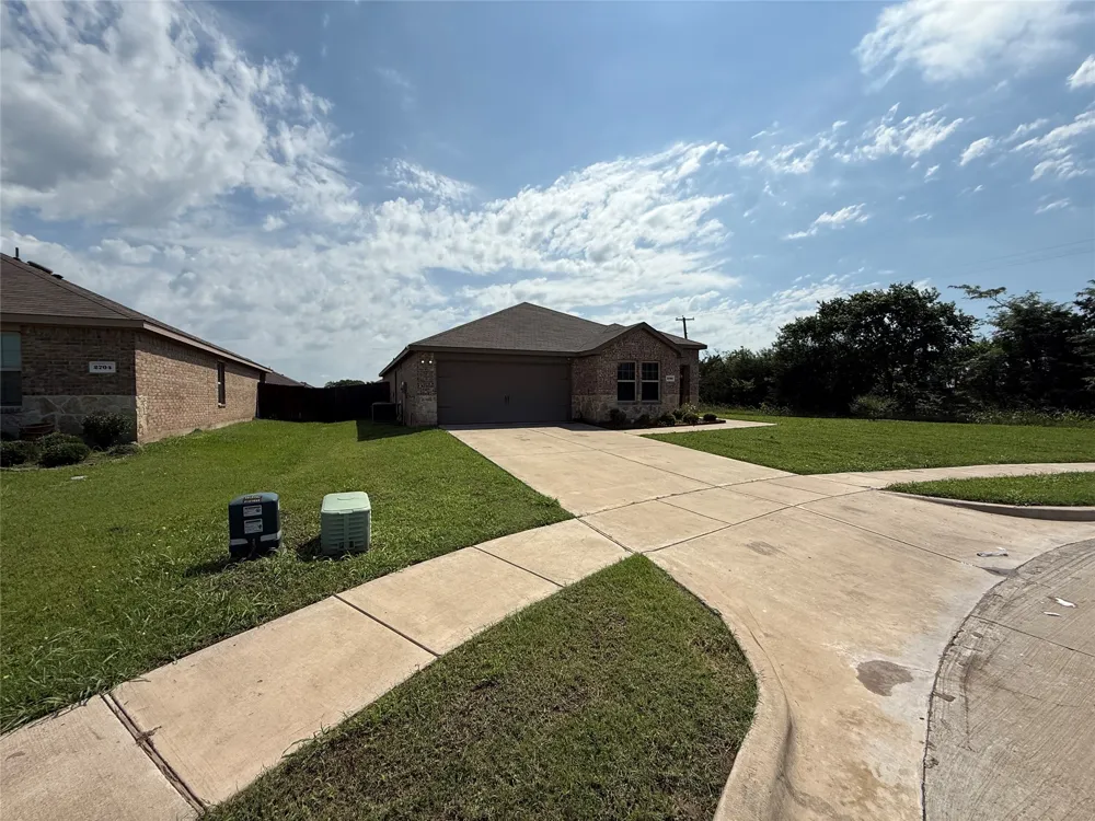 2702 Marotto Way Seagoville, TX 75159