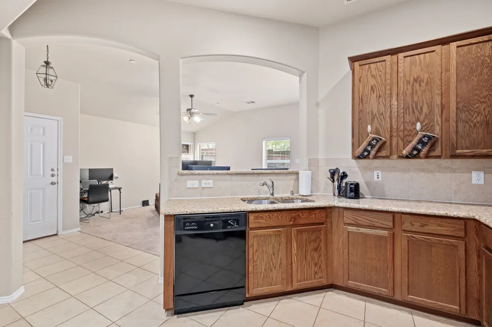 1160 Landon Lane Allen, TX 75013