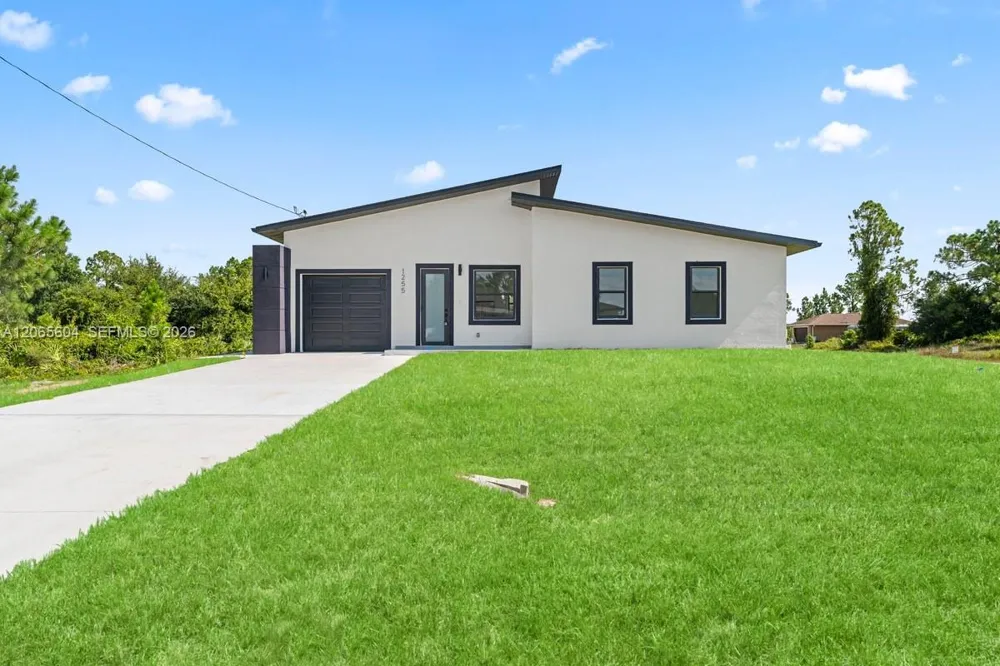 1255 Nimitz Lehigh Acres, FL 33974