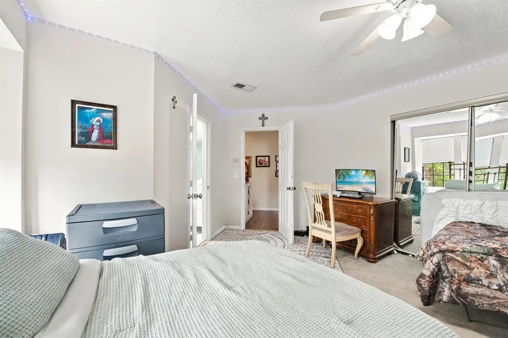 126 WEYBRIDGE CIRCLE #B Royal Palm Beach, FL 33411