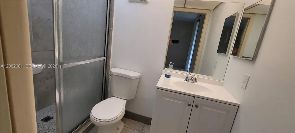 8005 SW 107th Ave #222 Miami, FL 33173