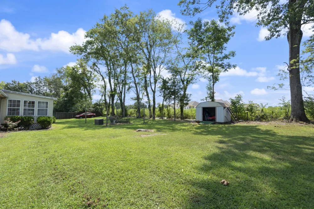2122 Derrick Rd Chapel Hill, TN 37034