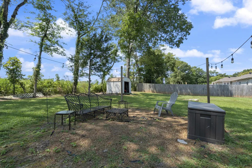 2122 Derrick Rd Chapel Hill, TN 37034