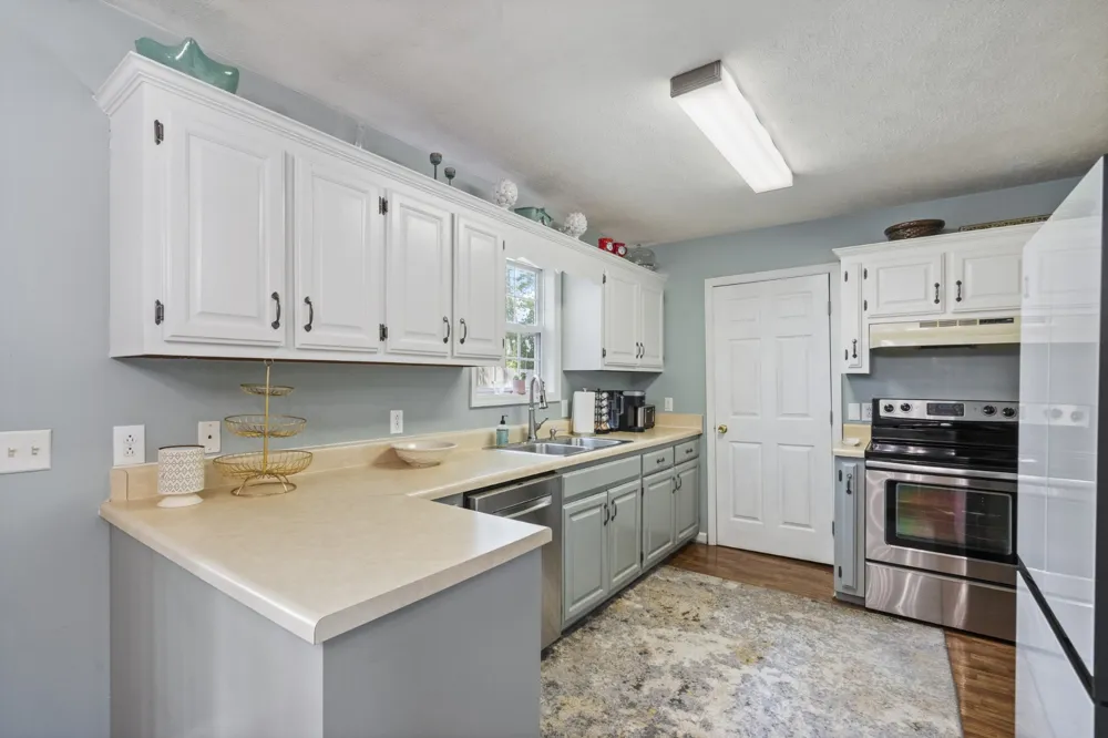 2122 Derrick Rd Chapel Hill, TN 37034