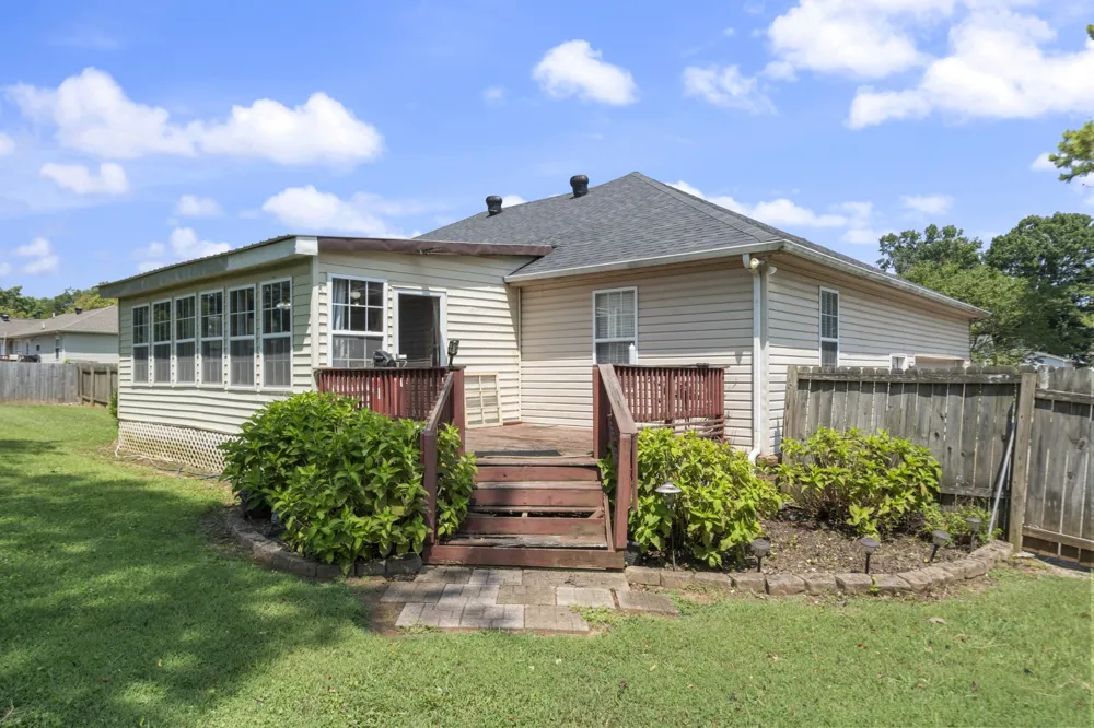 2122 Derrick Rd Chapel Hill, TN 37034