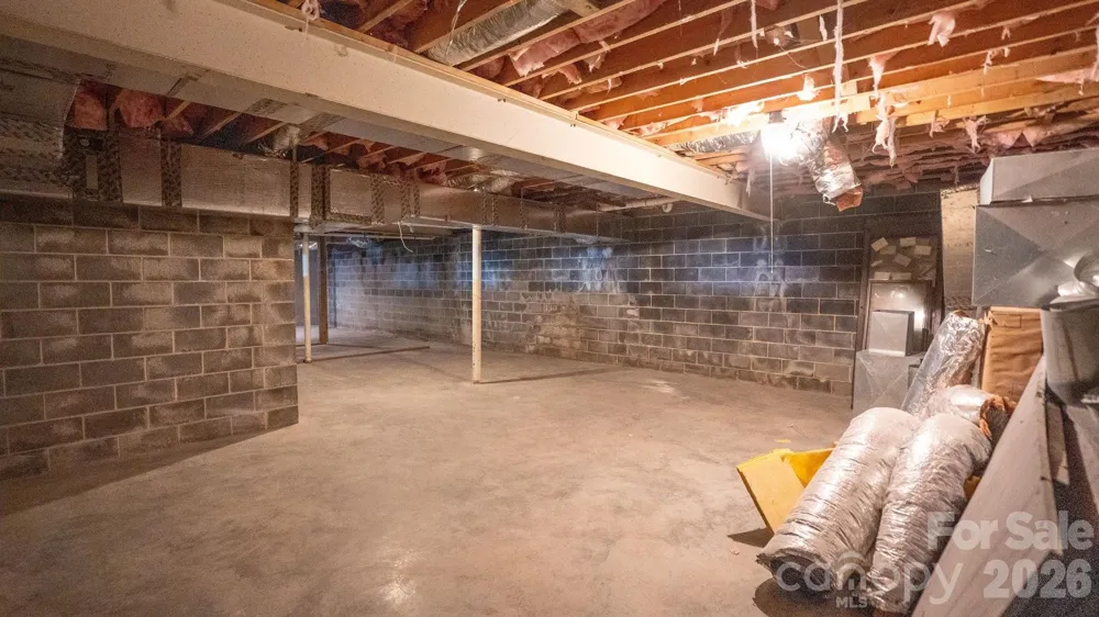 102 FALLS STREET Morganton, NC 28655