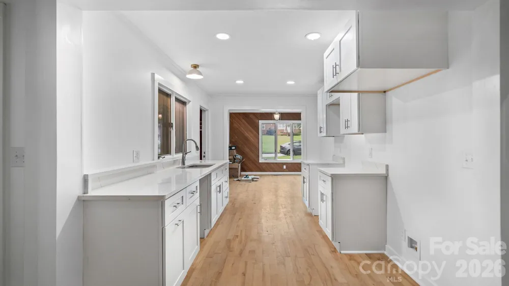 102 FALLS STREET Morganton, NC 28655