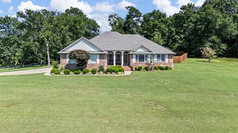 922 Waterfront Road