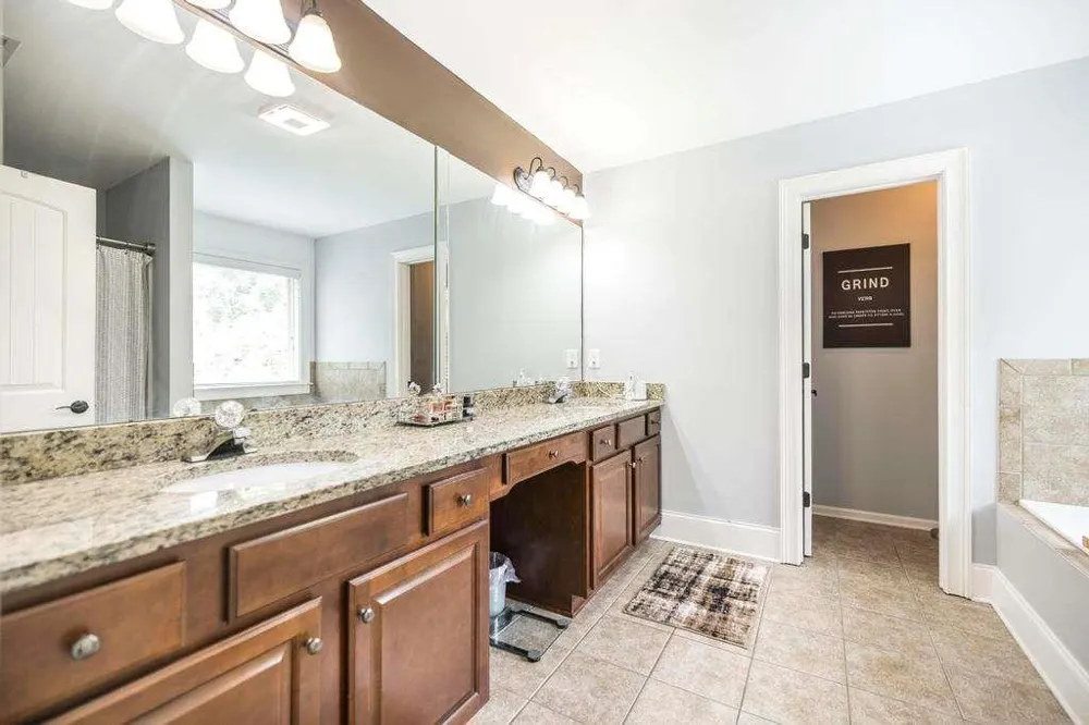 315 Deven Court Warner Robins, GA 31088