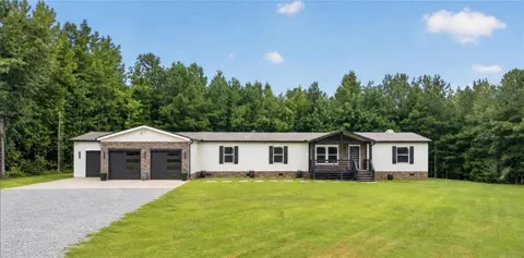 85 Old Bushmill Road