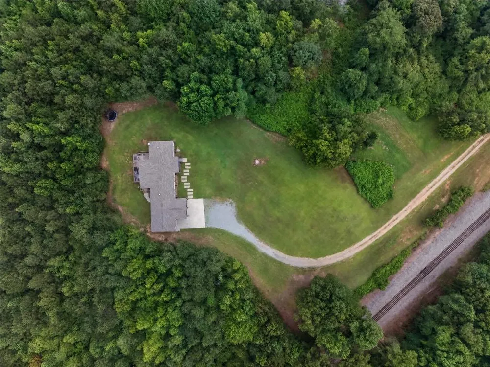 85 Old Bushmill Road Bremen, GA 30110