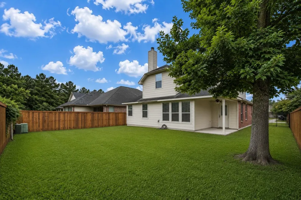 31 Hearthwick Road Tomball, TX 77375
