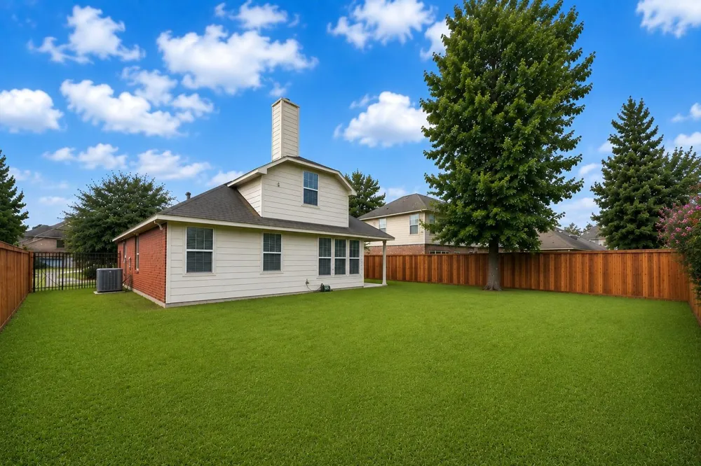 31 Hearthwick Road Tomball, TX 77375