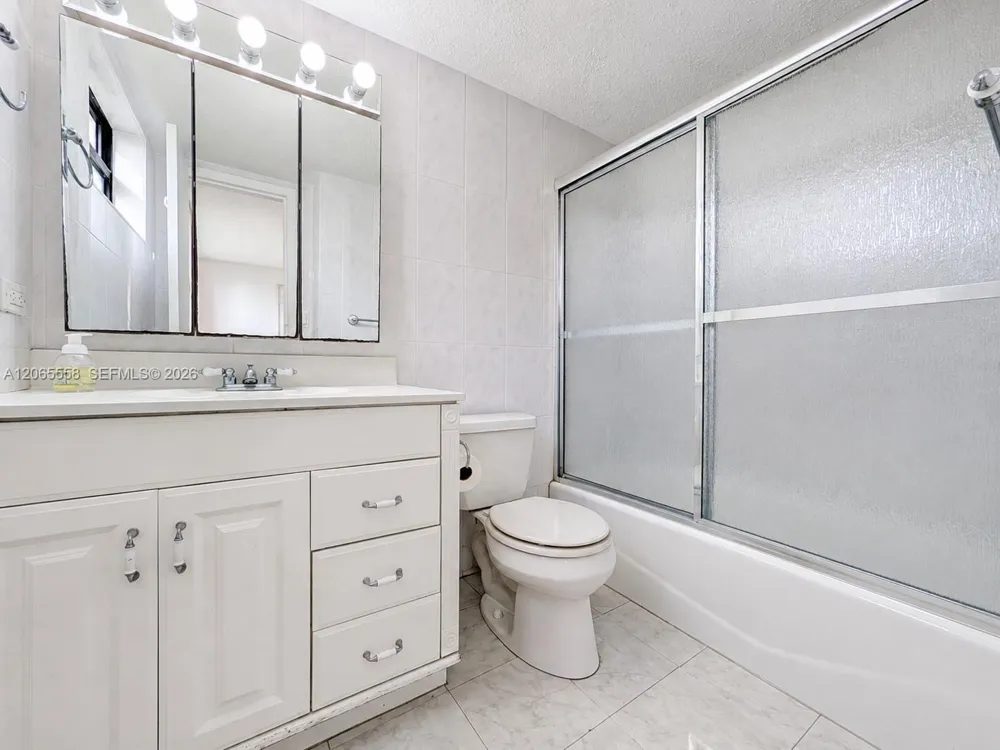 17011 Bay Rd #801 Sunny Isles Beach, FL 33160