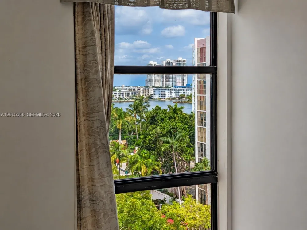 17011 Bay Rd #801 Sunny Isles Beach, FL 33160