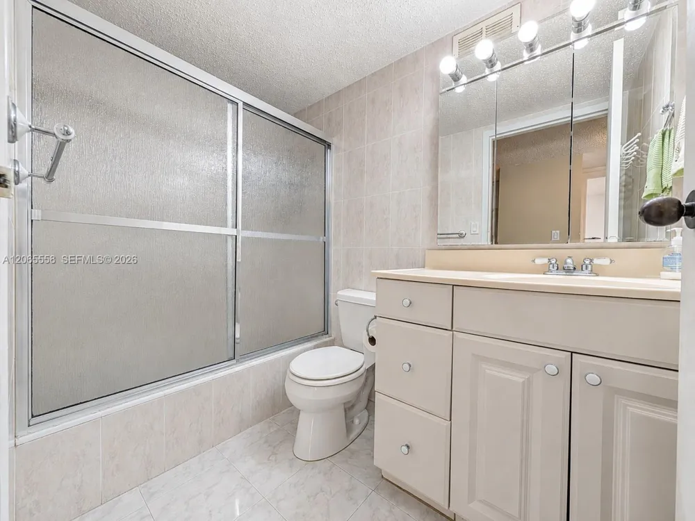 17011 Bay Rd #801 Sunny Isles Beach, FL 33160