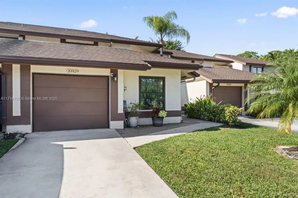 20929 BOCA RIDGE DRIVE W Boca Raton, FL 33428