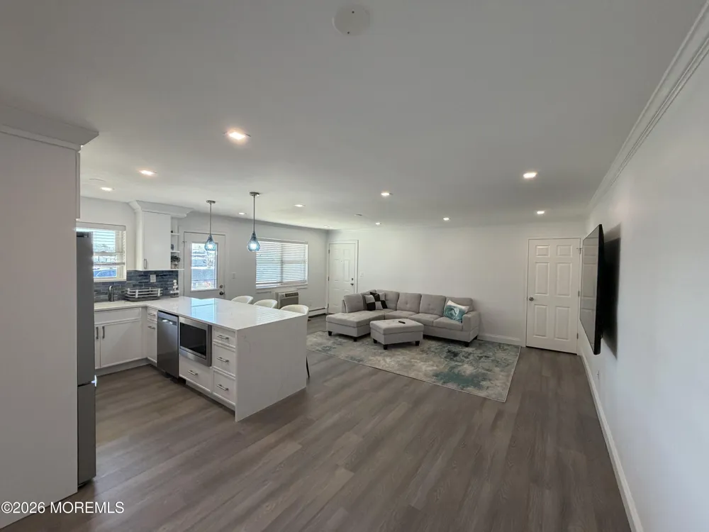 135 Wharfside Drive Monmouth Beach, NJ 07750