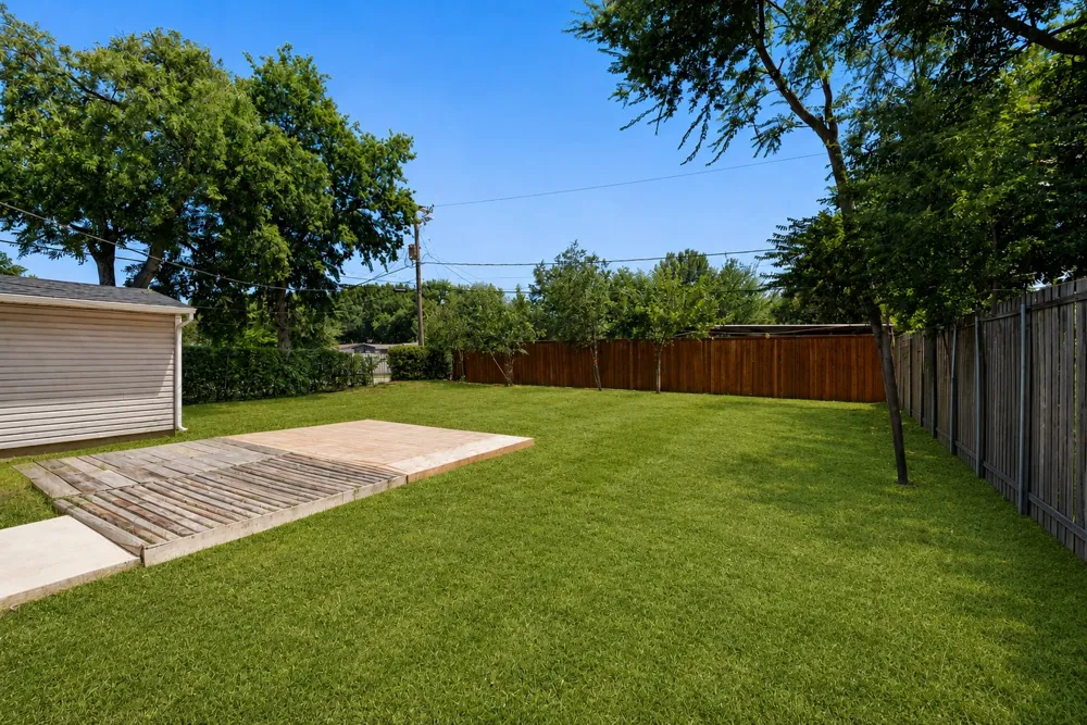 1318 Raines Street Arlington, TX 76010