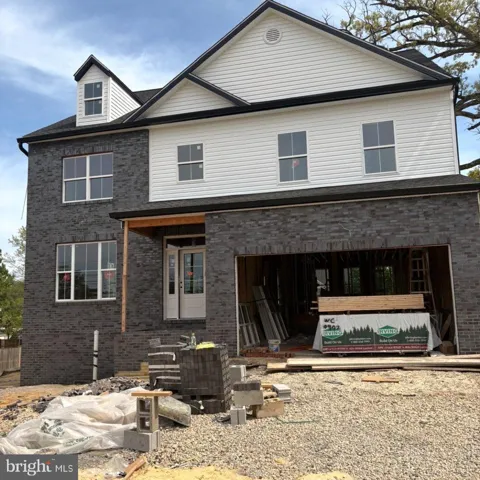 10304 THRIFT ROAD