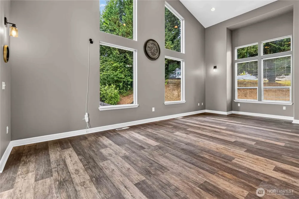 117 Alta Vista Longview, WA 98632