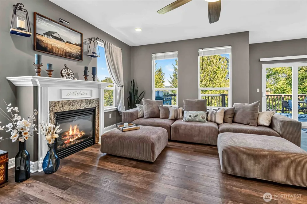 117 Alta Vista Longview, WA 98632