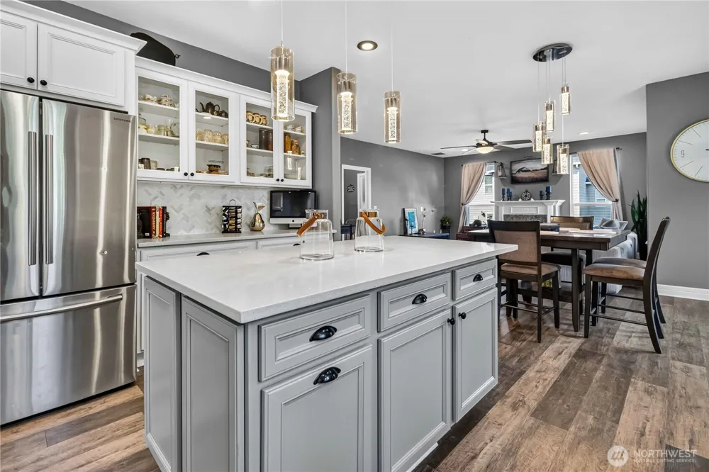 117 Alta Vista Longview, WA 98632