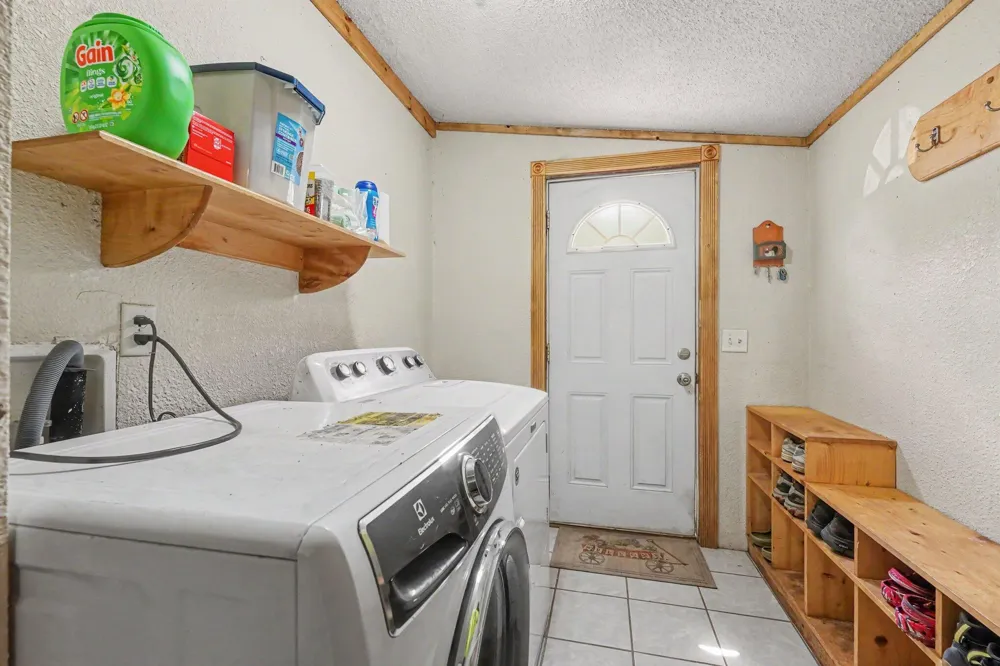 5847 W Austrian Pine Lane Bridgeton Township, MI 49327