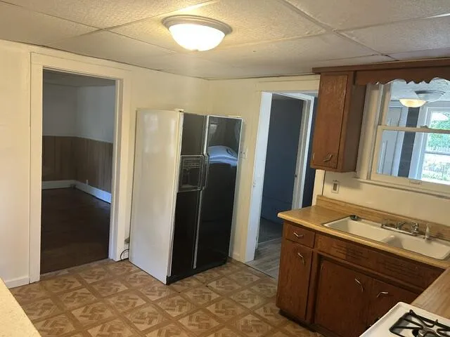 1925 Valley Street Muskegon City, MI 49442