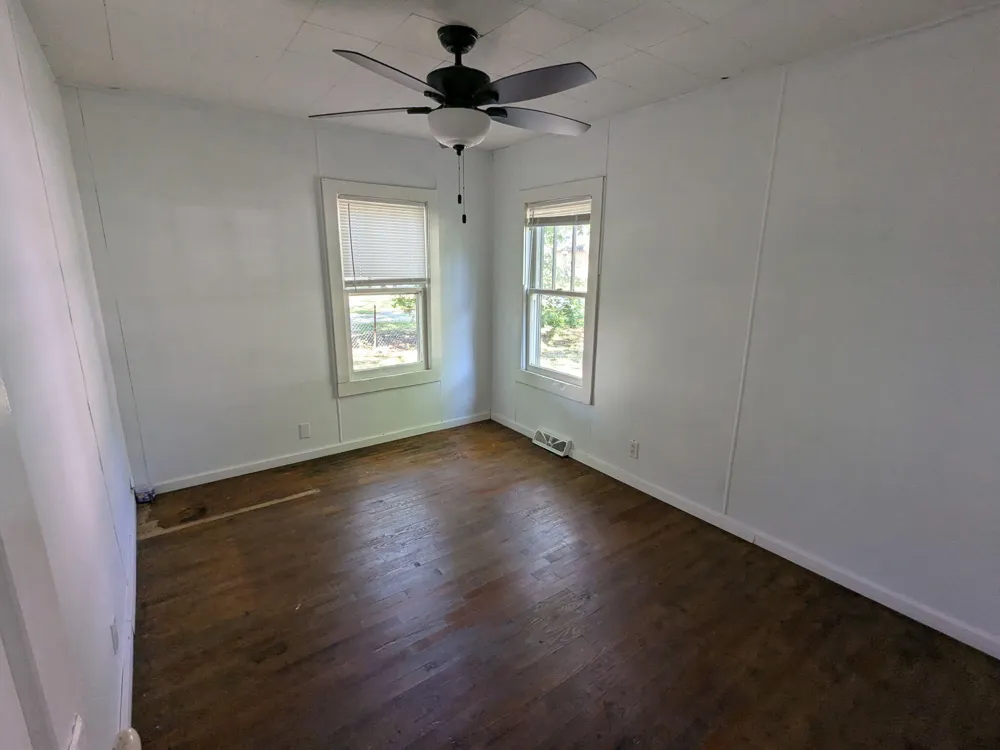 1925 Valley Street Muskegon City, MI 49442