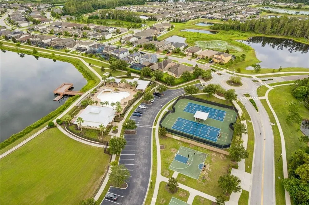 19129 LONG LAKE RANCH BOULEVARD Lutz, FL 33558