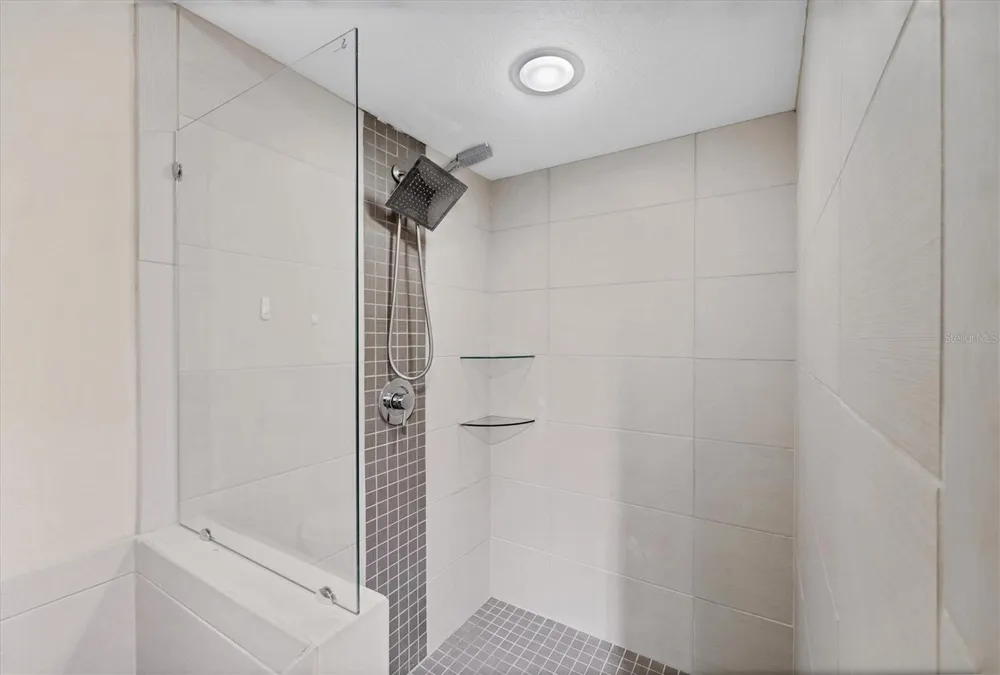 3363 CROSS CREEK DRIVE #3363 Sarasota, FL 34231