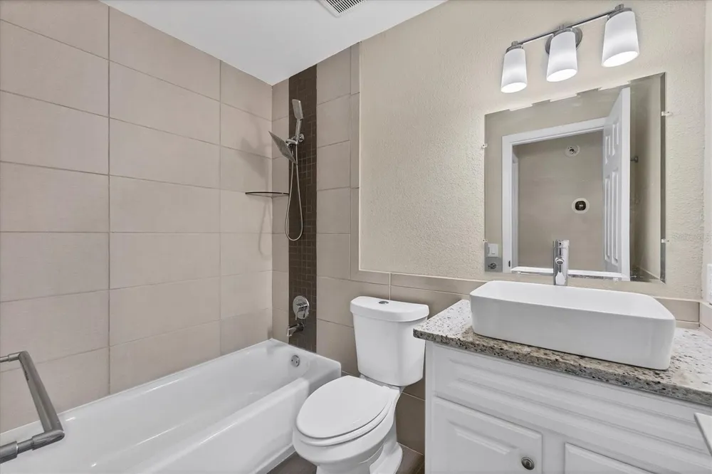 3363 CROSS CREEK DRIVE #3363 Sarasota, FL 34231