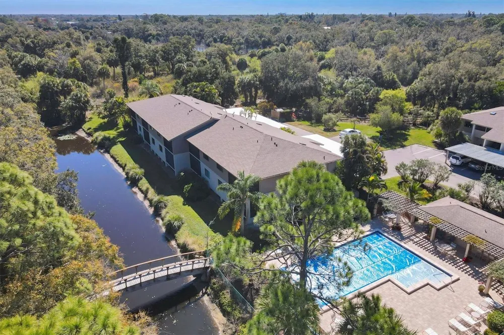 3363 CROSS CREEK DRIVE #3363 Sarasota, FL 34231