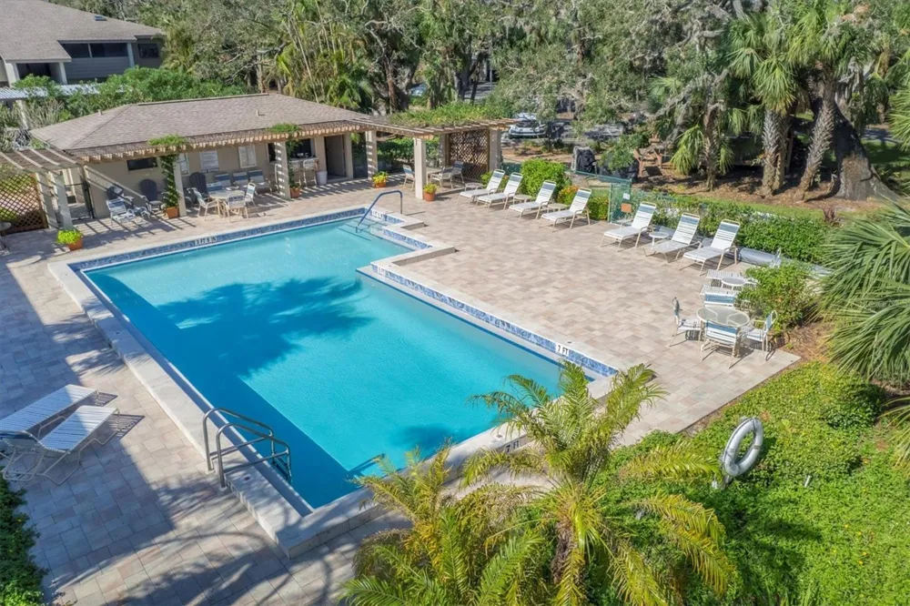 3363 CROSS CREEK DRIVE #3363 Sarasota, FL 34231