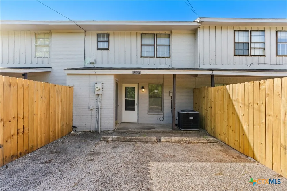 218 E Victory Avenue Temple, TX 76501