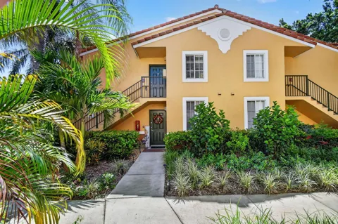 160 YACHT CLUB WAY #211