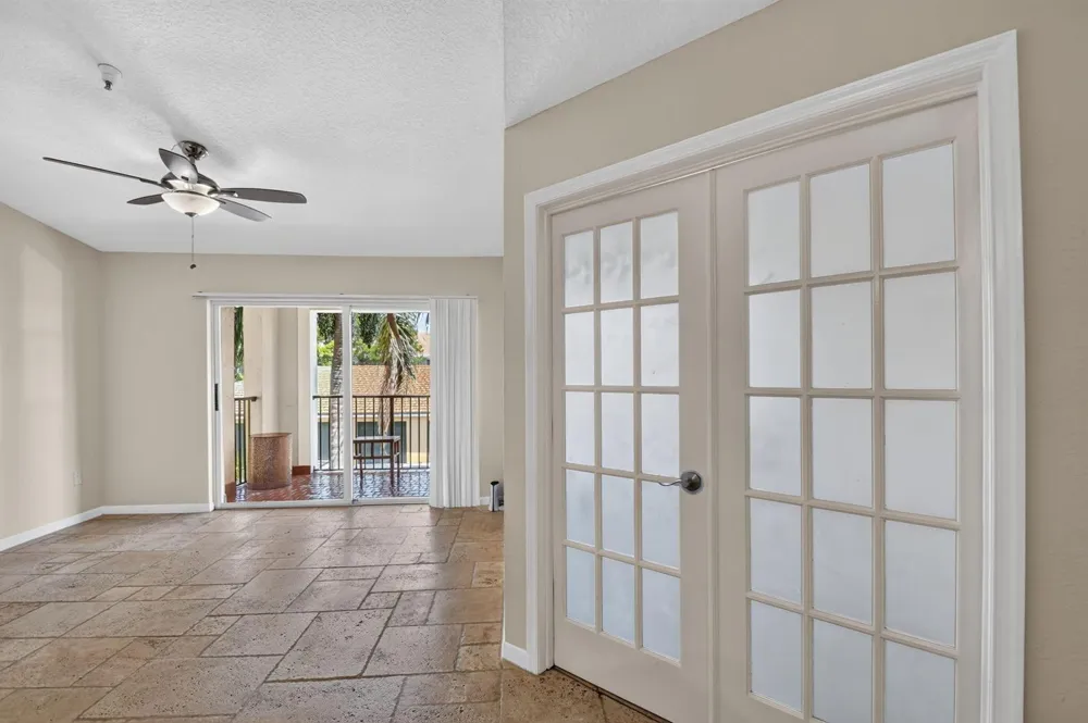 160 YACHT CLUB WAY #211 Hypoluxo, FL 33462