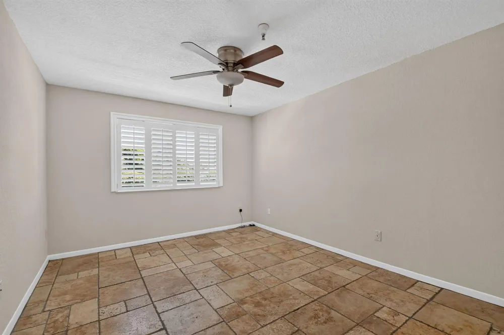 160 YACHT CLUB WAY #211 Hypoluxo, FL 33462