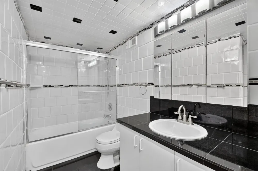 160 YACHT CLUB WAY #211 Hypoluxo, FL 33462