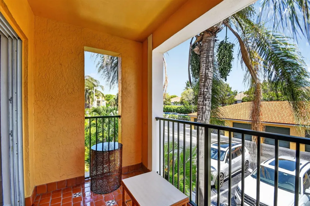 160 YACHT CLUB WAY #211 Hypoluxo, FL 33462