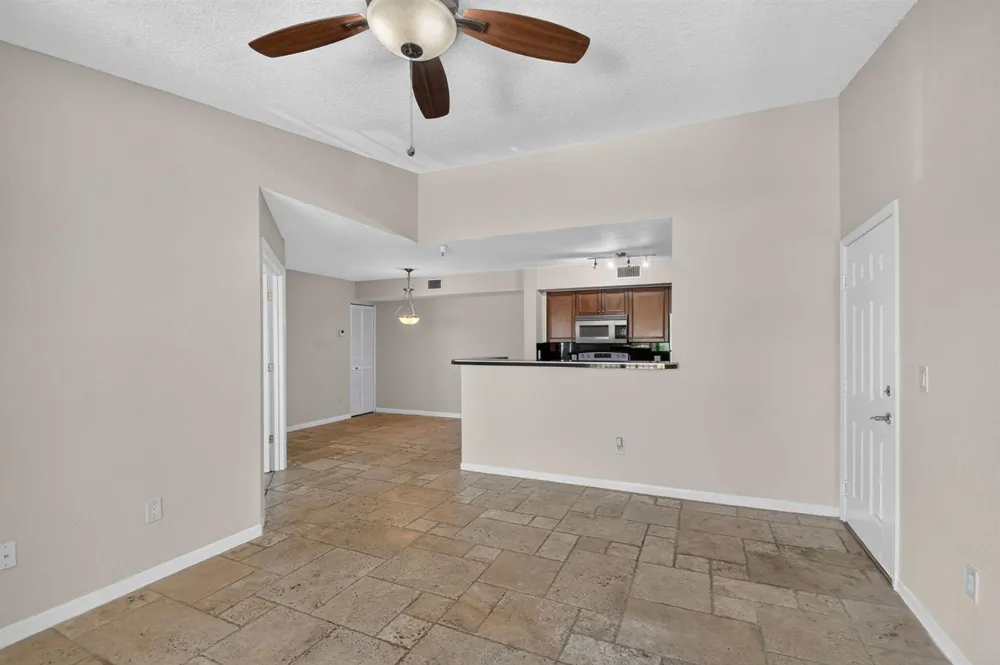 160 YACHT CLUB WAY #211 Hypoluxo, FL 33462