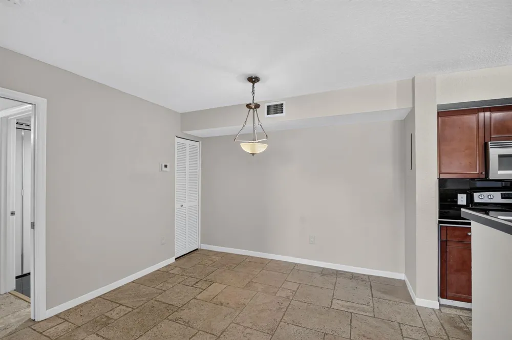 160 YACHT CLUB WAY #211 Hypoluxo, FL 33462