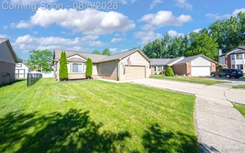 45925 Ashwood Lane