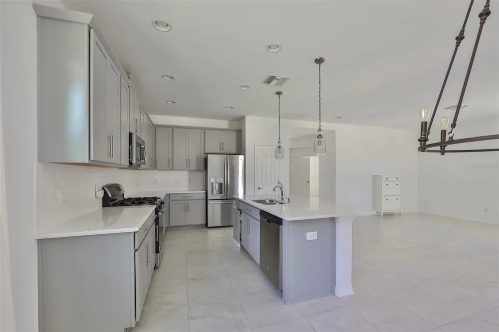 3044 ABRAMS TRAIL Odessa, FL 33556