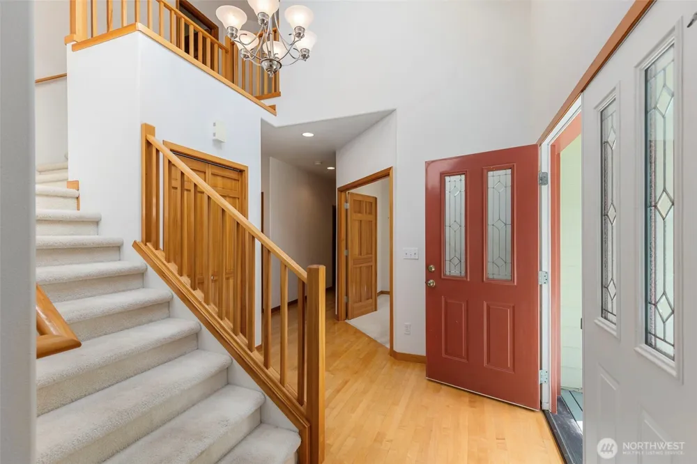 19144 Clear Creek Road NW Poulsbo, WA 98370